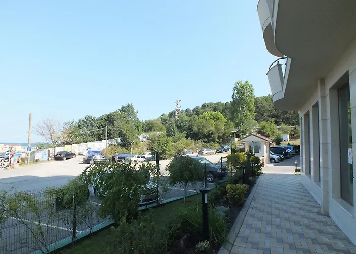 Real Black Sea Appartement