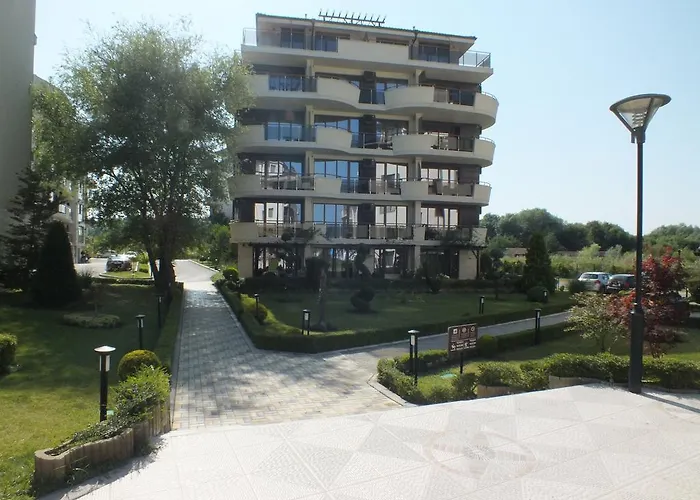 Real Black Sea Shkorpilovtsi